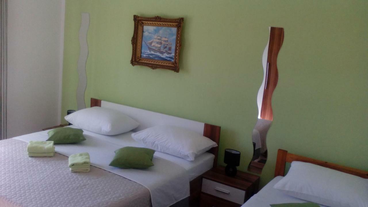 Guest House Ana Zara Esterno foto